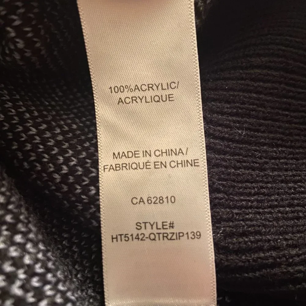 NWOT Ricki's Quarter-Zip Sweater Size Small - Picture 9 of 12